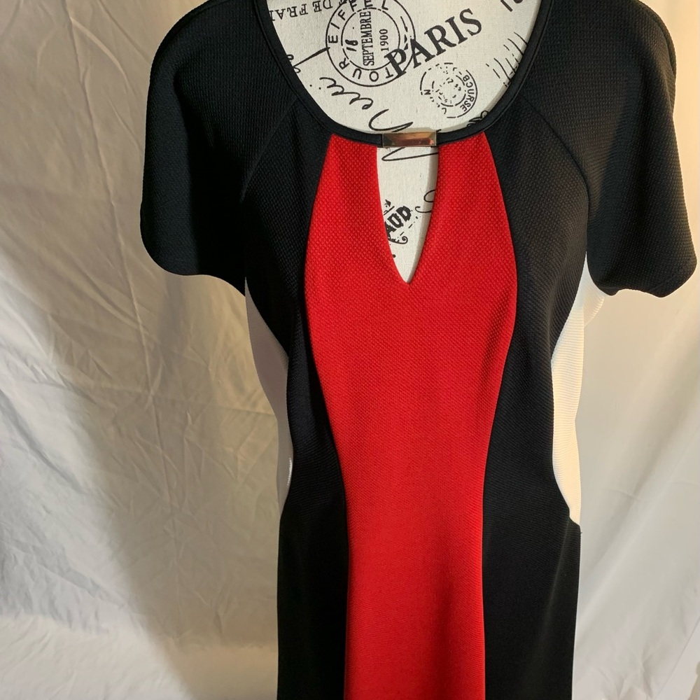Red, White & Black Asymmetrical Short Sleeve Keyhole front zipper close dress.